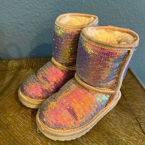 Toddler Size 7 sequin Uggs